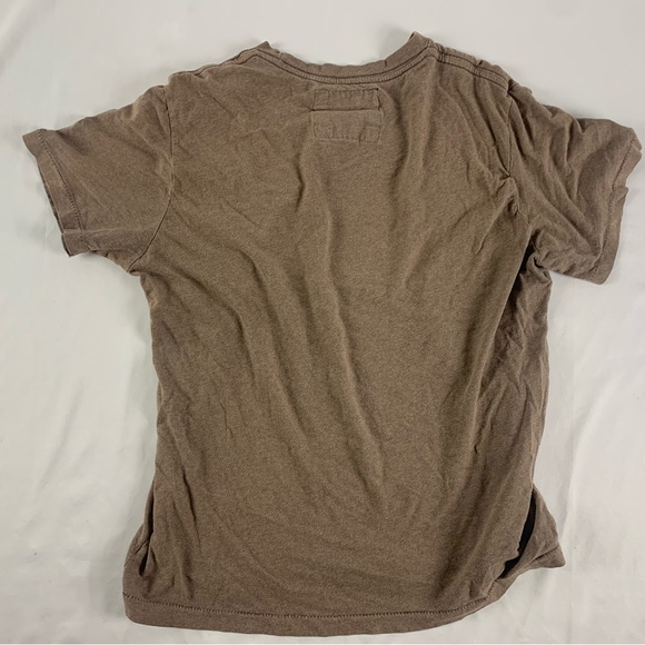 Aeropostale T-Shirt - Picture 2 of 3